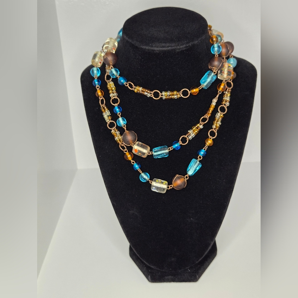 Handcrafted Elegant Multicolor Beaded Necklace - image 5